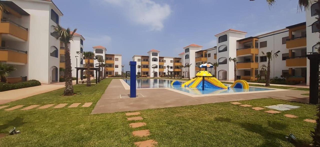 Apartement Haut Standing Avec Piscine A La Marina Saïdia Exterior foto