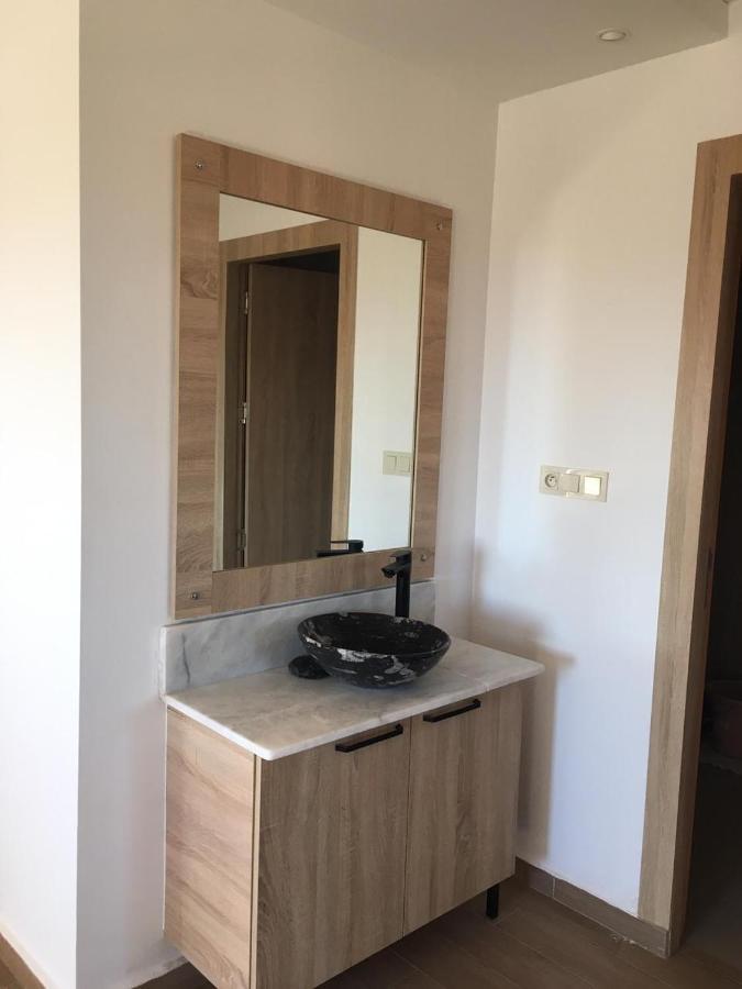 Apartement Haut Standing Avec Piscine A La Marina Saïdia Exterior foto