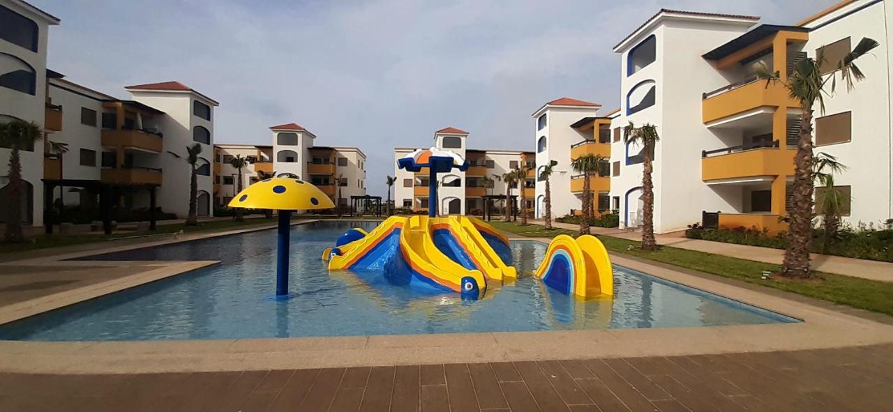 Apartement Haut Standing Avec Piscine A La Marina Saïdia Exterior foto